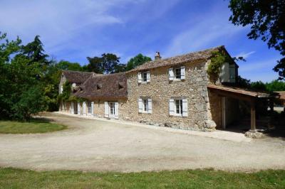 5 Bedrooms - House - Aquitaine - For Sale - 7874-is