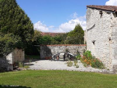 &#8364;297850 - Farmhouse With 4 Bedrooms, Outbuildings, 3 Acres And Swimming Pool