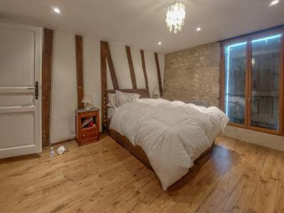 5 Bedrooms - House - Aquitaine - For Sale - 10090-ey