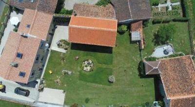 &#8364;349950 - Gorgeous Farmhouse With Beautiful Living Space And Walled Garden