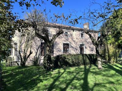 Ancienne Ferme Bien Renovee Dans Un Endroit Calme, A 5 Minutes De Tous Commerces Avec De Belles Vues