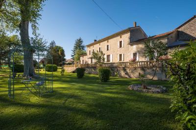 Sublime Manoir, Magnifiquement Renove
