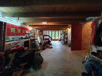 Ancienne Ferme Renovee Avec Grange Situee A Seulement 4 Minutes En Voiture Du Centre Ville D\\\'eyme