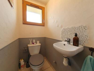 Ancienne Ferme Renovee Avec Grange Situee A Seulement 4 Minutes En Voiture Du Centre Ville D\\\'eyme