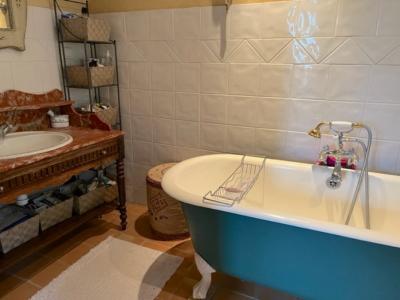 Maison En Pierre Sur 12 Hectares