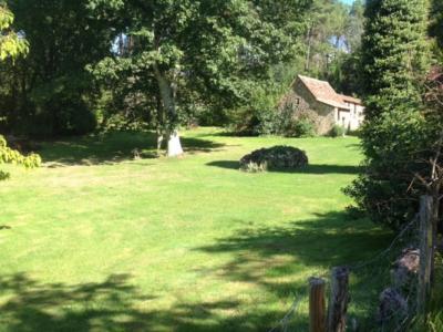 Maison En Pierre Sur 12 Hectares