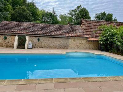 Maison En Pierre Sur 12 Hectares