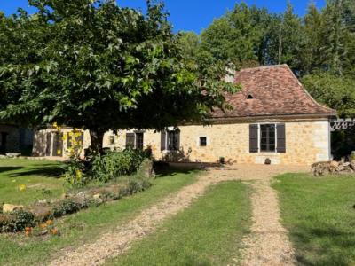 Maison En Pierre Sur 12 Hectares