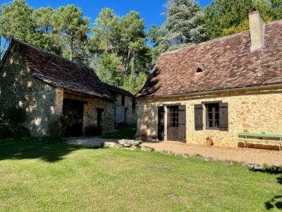 Maison En Pierre Sur 12 Hectares