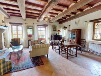 Maison En Pierre Sur 12 Hectares