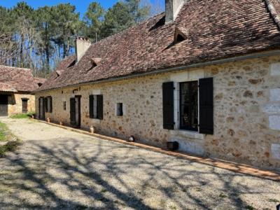 Maison En Pierre Sur 12 Hectares
