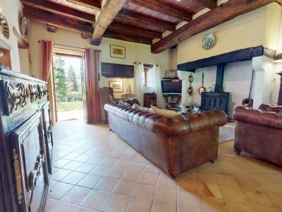 Maison En Pierre Sur 12 Hectares