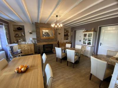 Grande Maison De Ville Avec 5 Chambres, 5 Salles De Bains, Sejour, Salon Et Cuisine