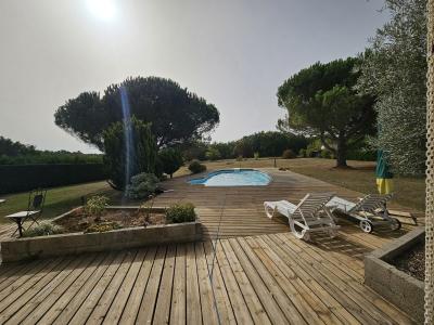 Plain Pied Spacieux Et Lumineux Au Calme Avec Garage Double Independant, Sur 4707m2 De Jardin Clos A