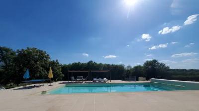 14 Bedrooms - House - Aquitaine - For Sale - 10908-ey