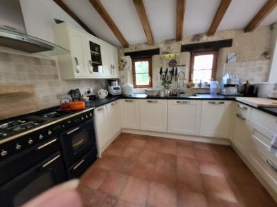 14 Bedrooms - House - Aquitaine - For Sale - 10908-ey