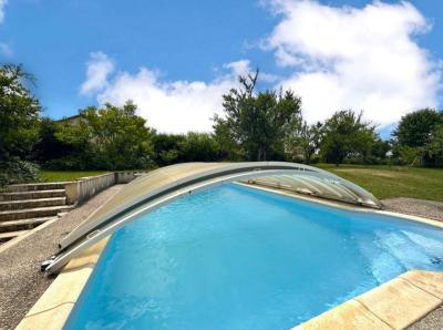 4 Bedrooms - House - Aquitaine - For Sale - 10968-ey