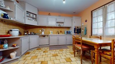 Maison De Village Sur Jardin Clos De 1500m2