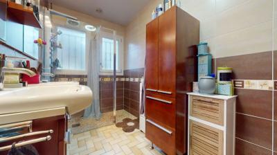 Maison De Village Sur Jardin Clos De 1500m2
