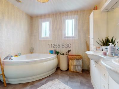 Maison En Pierre 6 Chambres Avec Piscine Dans Bergerac
