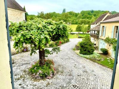 Charmante Maison A Vendre Dans Le Perigord Pourpre.