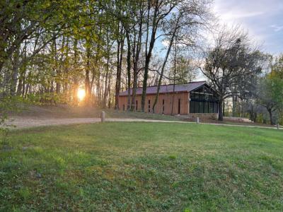 Domaine De Charme Au Cœur De 10 Hectares
