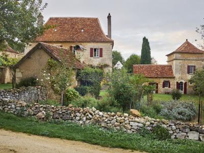 Domaine De Charme Au Cœur De 10 Hectares