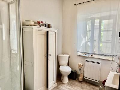 Demeure Du 11eme Siecle De 320m2 Avec Jardin En Terrasses