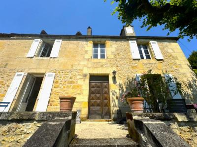 Charmante Maison En Pierre Situee Sur Les Hauteurs Du Perigord Noir