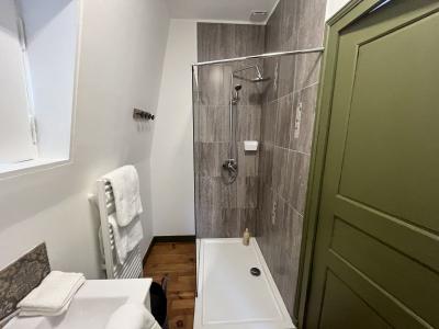 5 Bedrooms - Building - Aquitaine - For Sale - 11385-ey