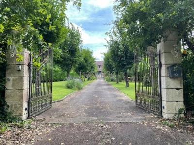 Maison Bourgeoise Perigourdine Avec Piscine Et 6800m2 A Monbazillac