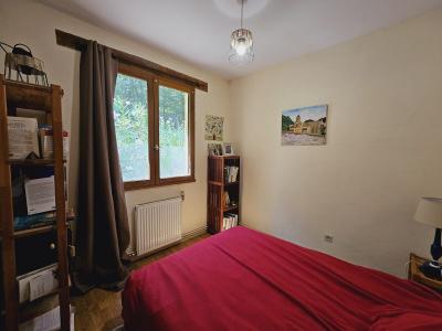 Plain Pied A Distance De Marche D\\\'un Petit Village Avec Restaurant.