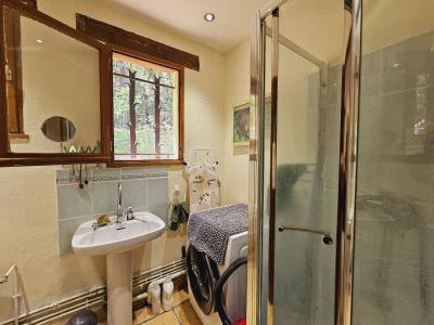 Plain Pied A Distance De Marche D\\\'un Petit Village Avec Restaurant.
