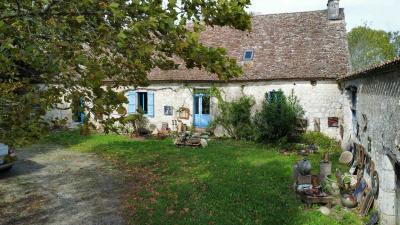 2 Bedrooms - House - Aquitaine - For Sale - 11472-is