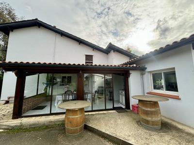 Magnifique Propriete Proche De Toutes Commodites A Bias