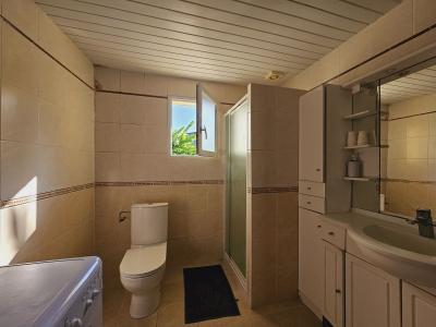 Exclusivement A L\\\'agence Eleonor, Nous Presentons Cette Propriete Renovee Au Centre De Lalinde Av
