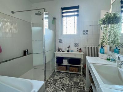 Maison D\\\'architecte Perigourdine Avec Piscine