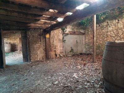 - Building - Aquitaine - For Sale - 11528-ey