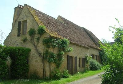 Propriete Perigourdine Ancienne Avec Enormement De Cachet, Avec 6,5 Hectares, Deux Gites Et Piscine.