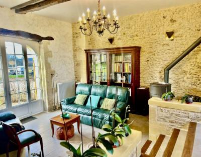 Propriete En Pierre D\\\'exception En Dordogne
