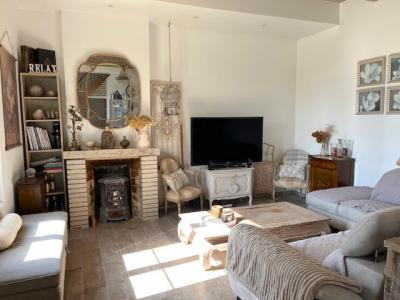 Maison Trois Chambres Avec Piscine