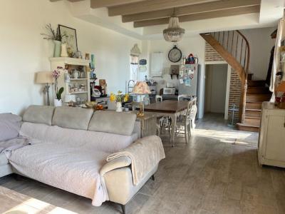 Maison Trois Chambres Avec Piscine