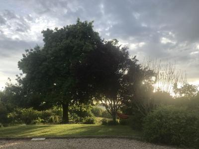Plain Pied Lumineux Avec 3 Chambres Et Deux Salles De Bains/d\\\'eau Dans Un Village Toutes Commodit