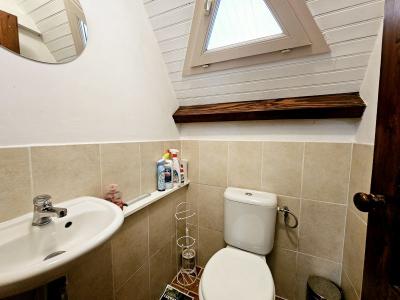 Nous Vous Presentons Cette Propriete Perigourdine Bien Renovee Avec Garage Et Piscine Chauffee.