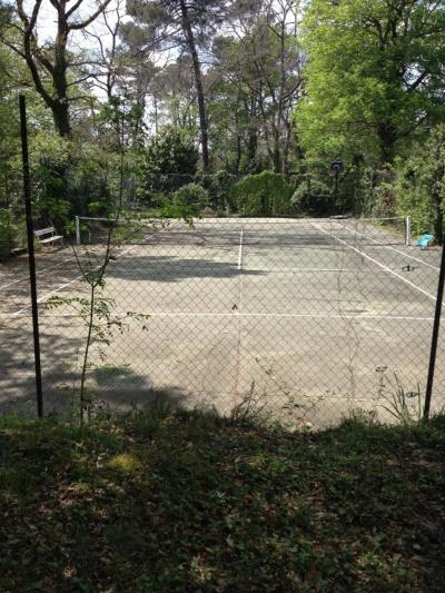 Manoir Avec Tennis Et Piscine