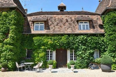 Manoir Avec Tennis Et Piscine
