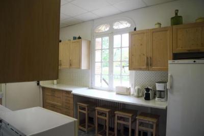 Manoir Avec Tennis Et Piscine