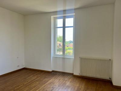 Monpazier: Charmante Maison Avec Jardin Et Dependances