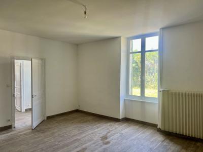 Monpazier: Charmante Maison Avec Jardin Et Dependances
