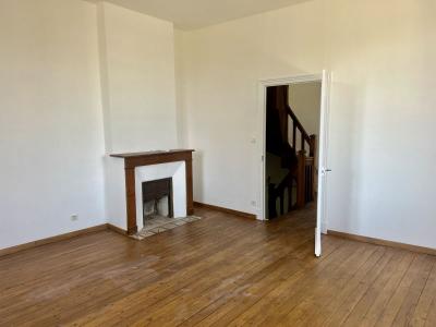Monpazier: Charmante Maison Avec Jardin Et Dependances